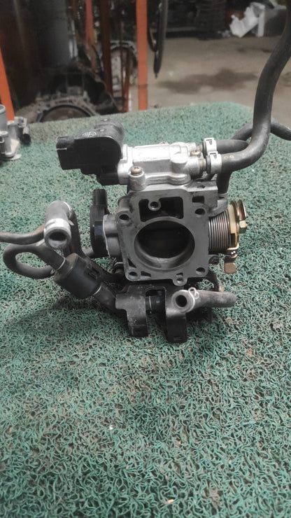 Garganta o cuerpo de aceleración honda fit L13A