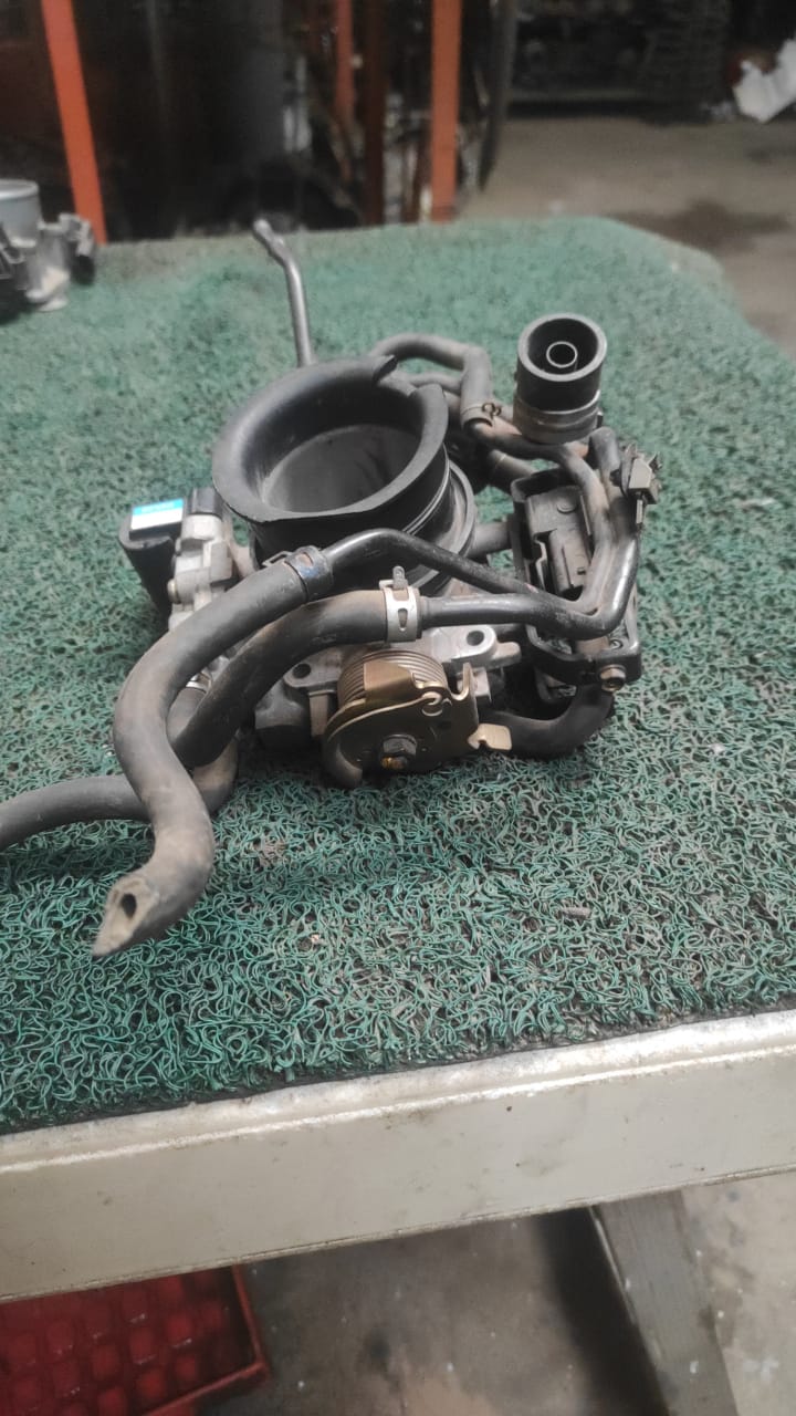 Garganta o cuerpo de aceleración honda fit L13A