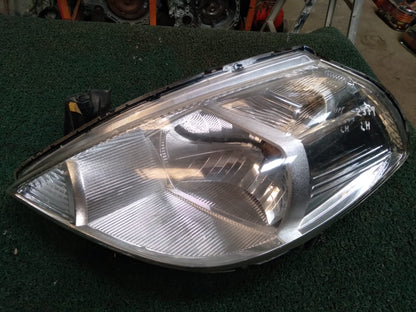 Farol Tiida 2006 LH