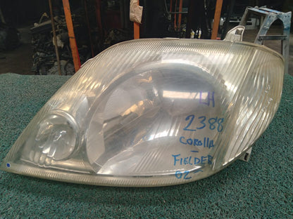 Farol Corolla fielder 2002 LH