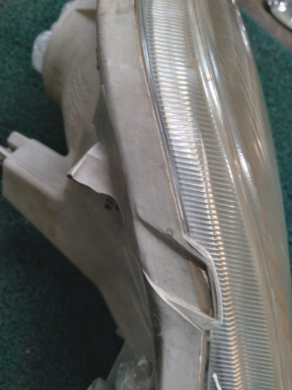 Farol Corolla fielder 2002 LH
