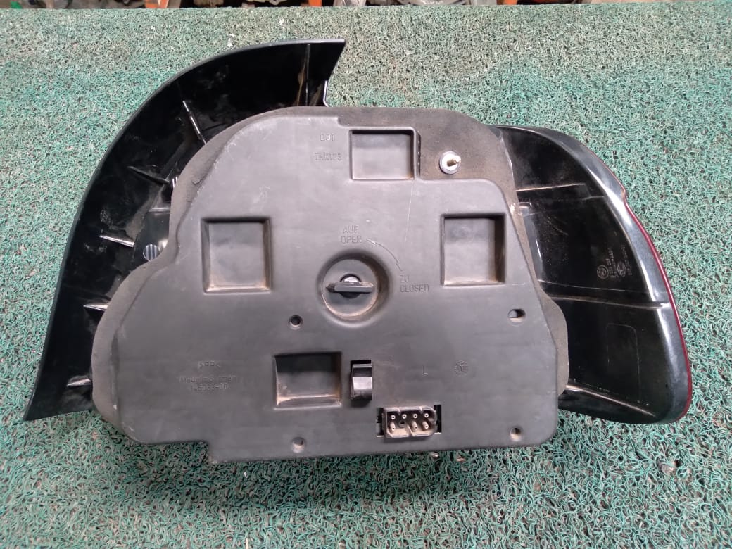 Stop BMW E39 1995 LH