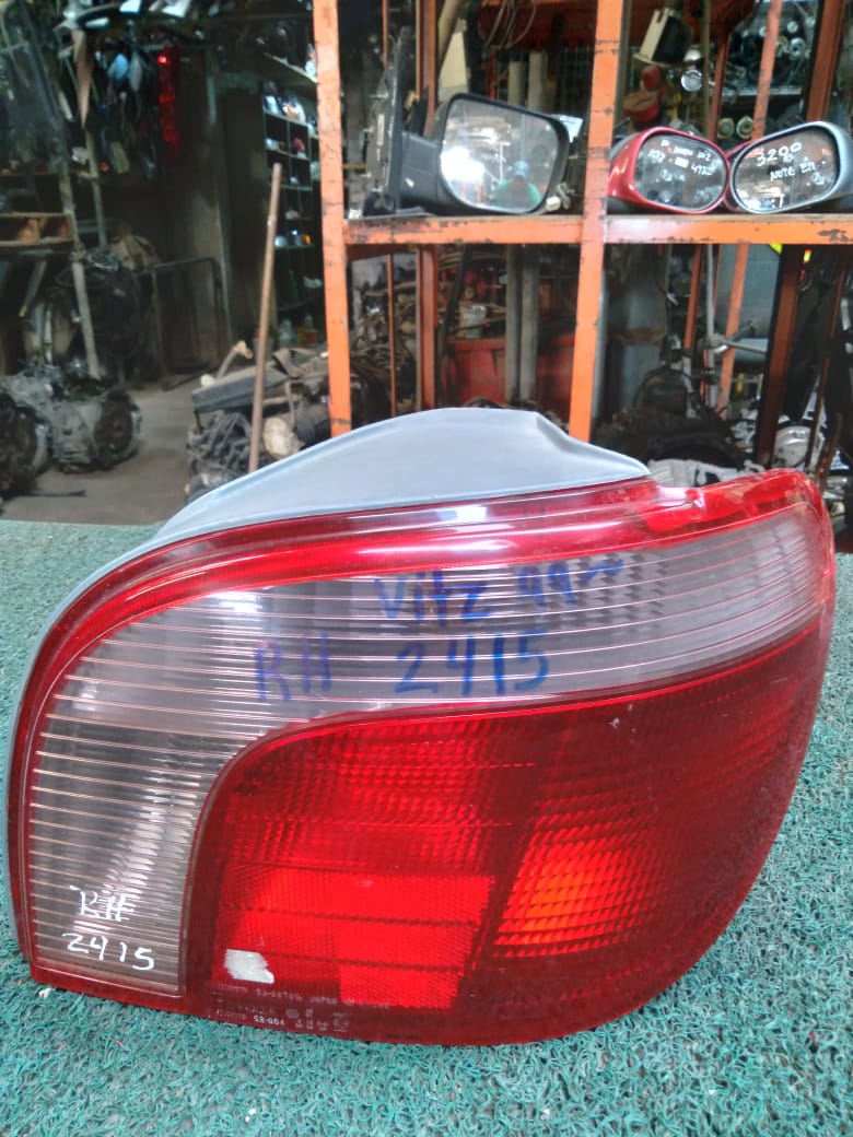 Stop Vitz 1999 RH