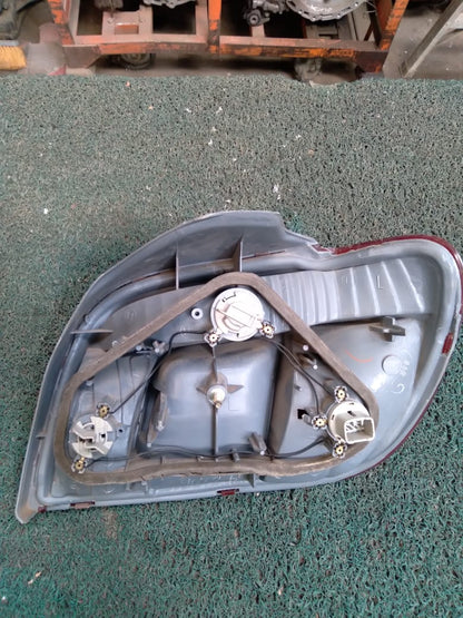 Stop Vitz 1999 LH