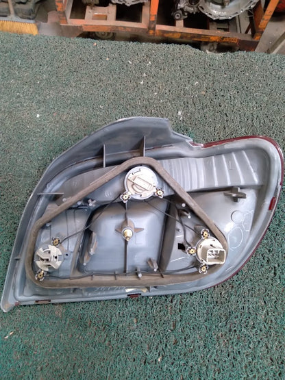 Stop Vitz 1999 LH