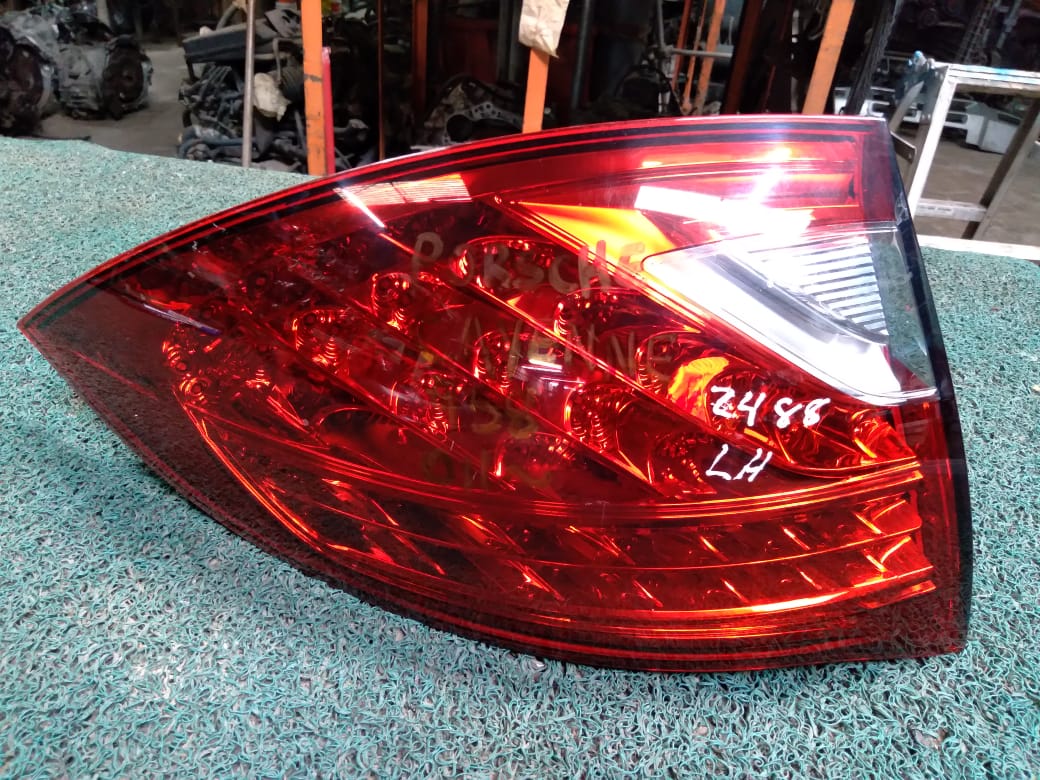 Stop Porsche Cayanne 2014 LH