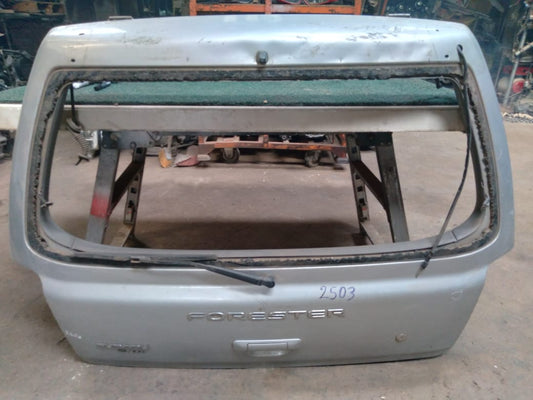Maletero Forester 1996