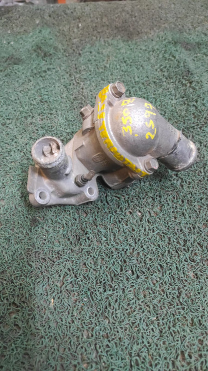Base de termostato Nissan 350z