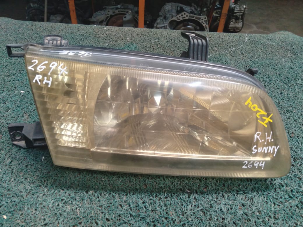 Farol Sunny 2004 LH