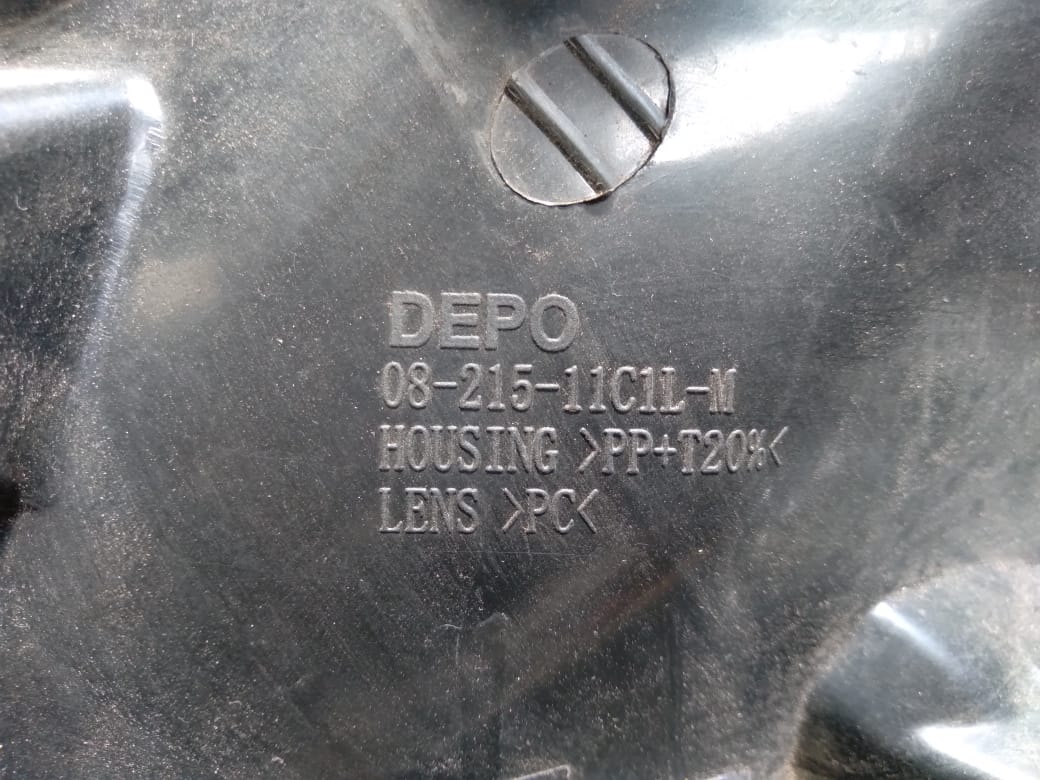 Farol Xtrail 2008 LH