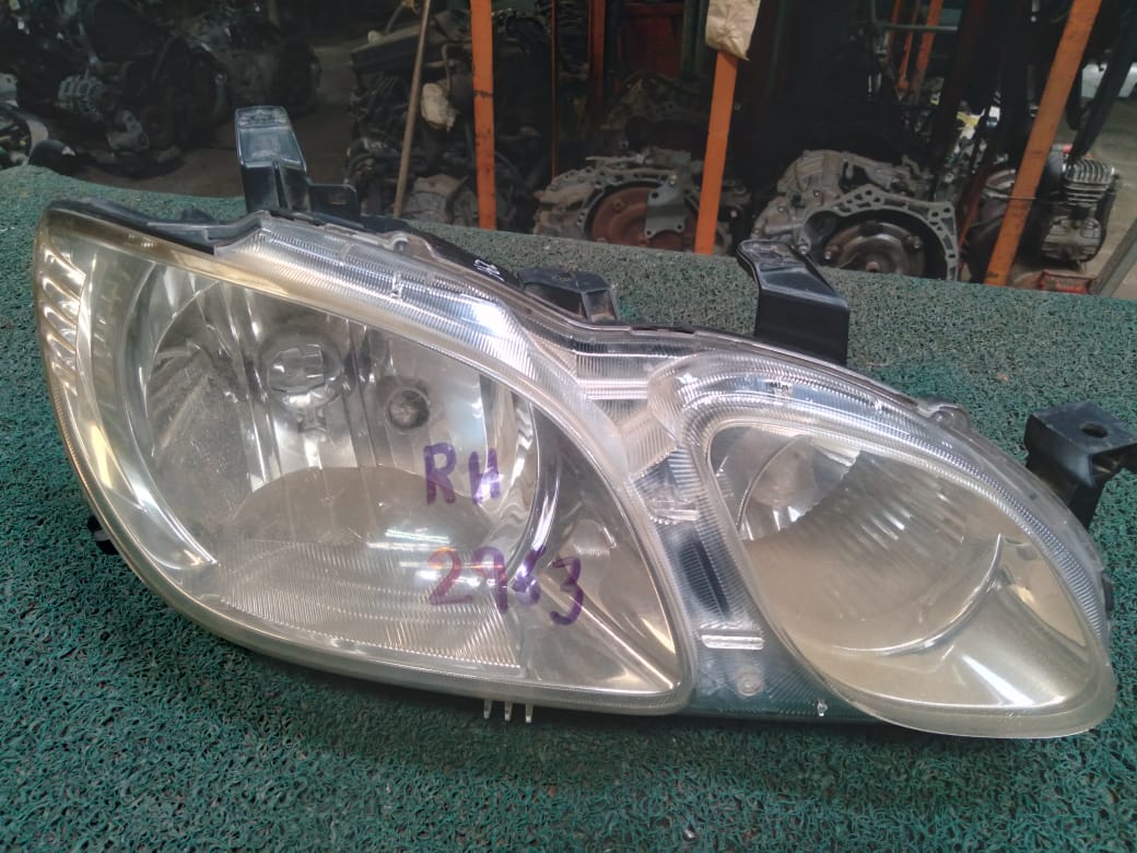 Farol Airtrek 2005 RH