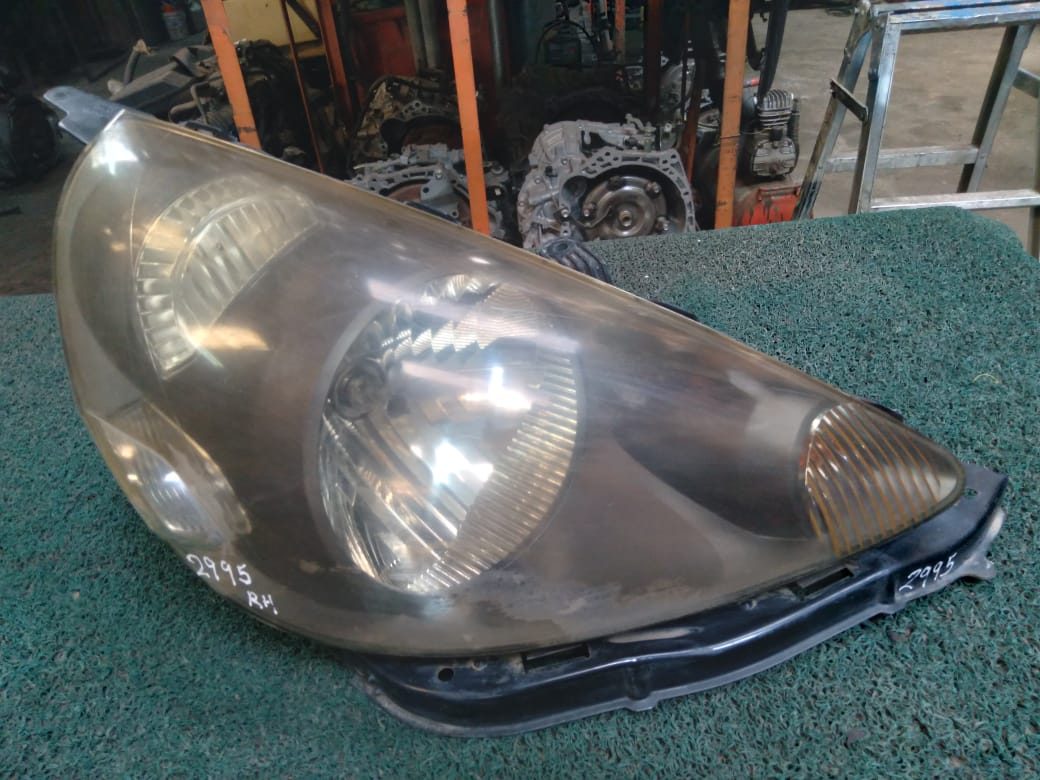 Farol Fit 2002 RH