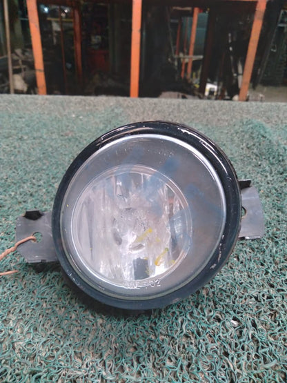 Rompenieblas Nissan Versa Par