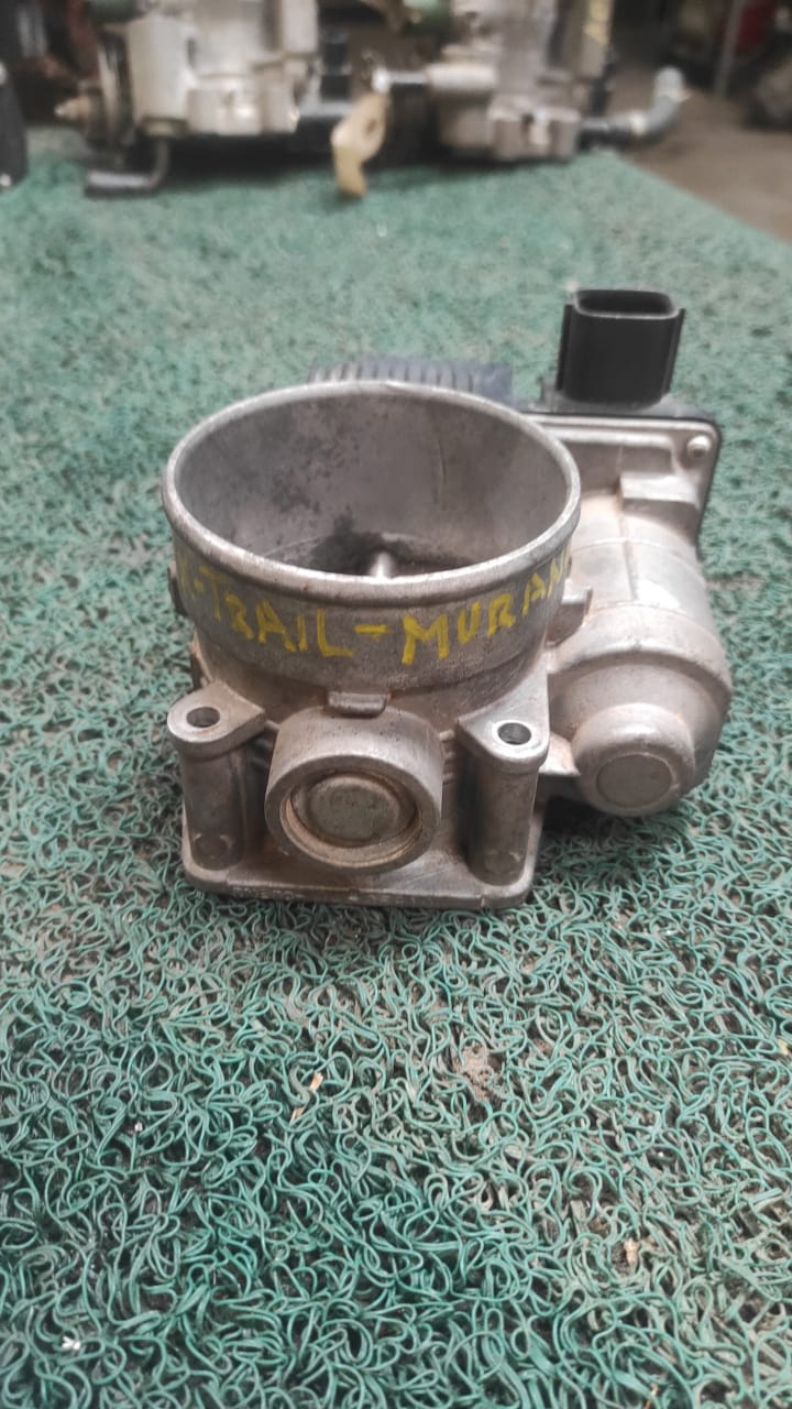 Garganta o cuerpo de aceleración Nissan x-trail - murano QR20