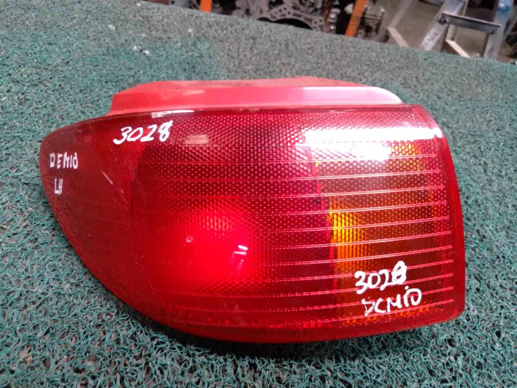 Stop Demio 2002 LH