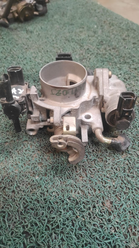 Garganta o cuerpo de aceleración mazda demio ZJ