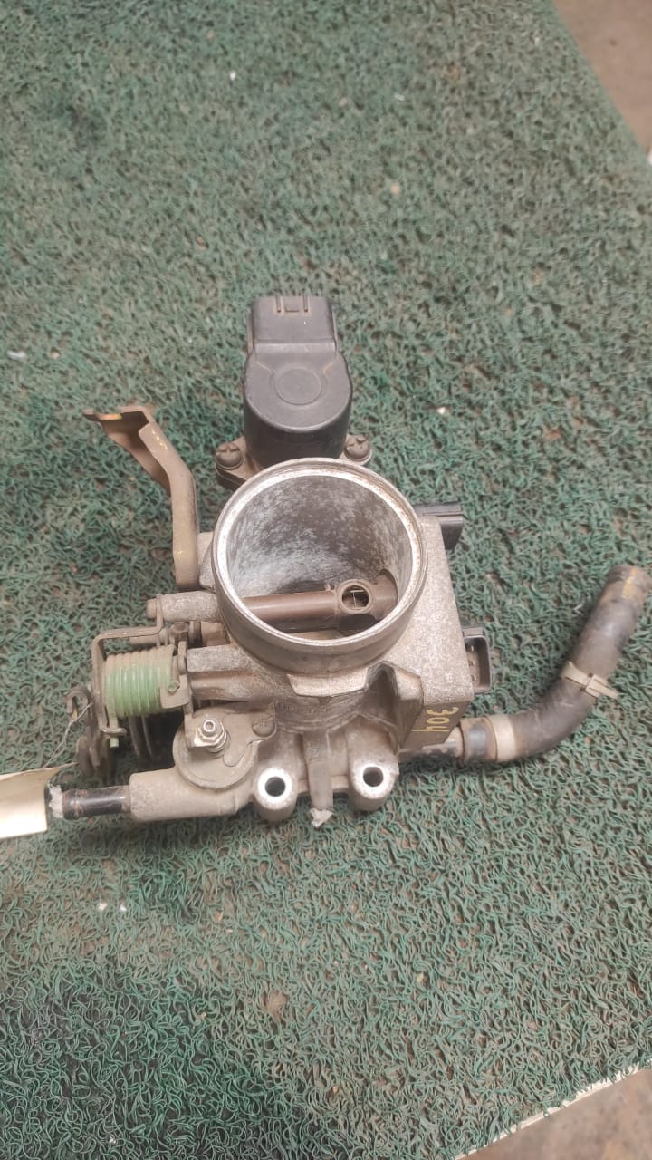 Garganta o cuerpo de aceleración Nissan GA15