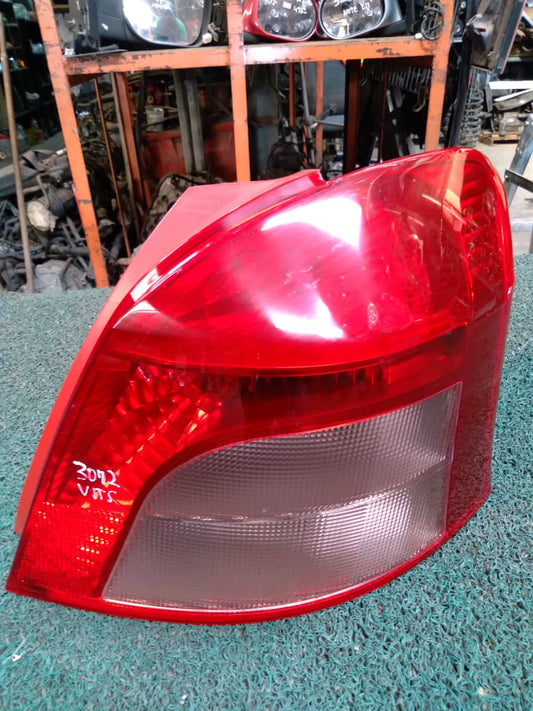 Stop Vitz 2006 RH