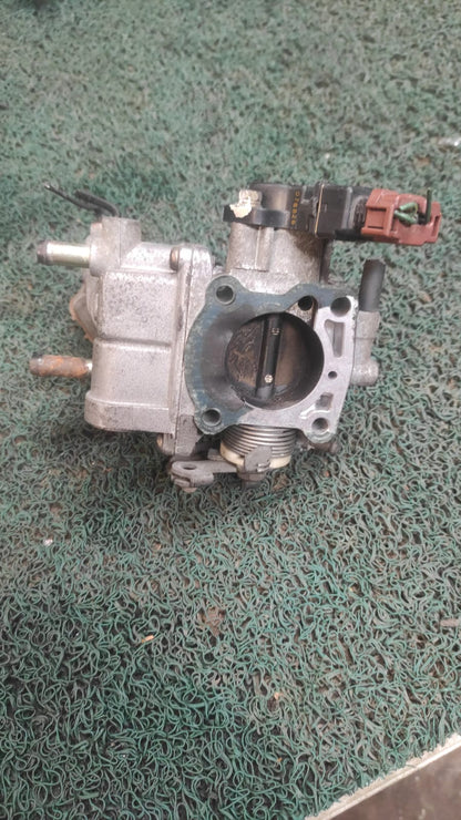 Garganta o cuerpo de aceleración Mitsubishi pajero mini -jr 96