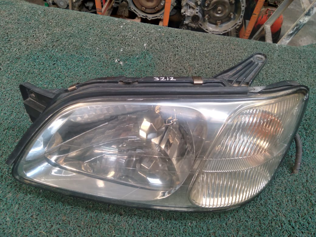 Farol Legacy 2004 LH