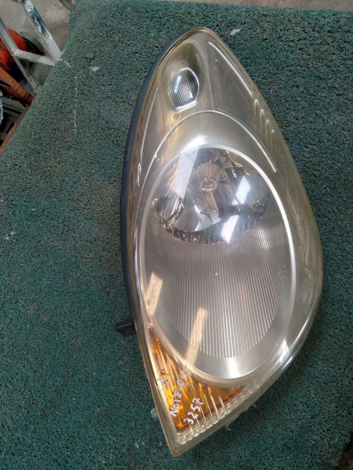 Farol Note 2004 LH