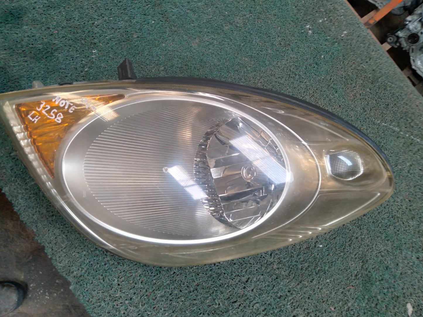 Farol Note 2004 LH