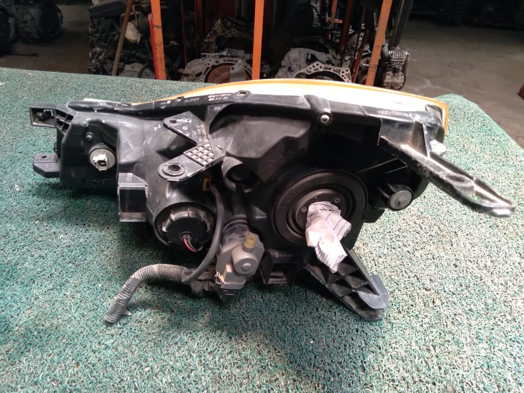 Farol Wingroad 2004 RH