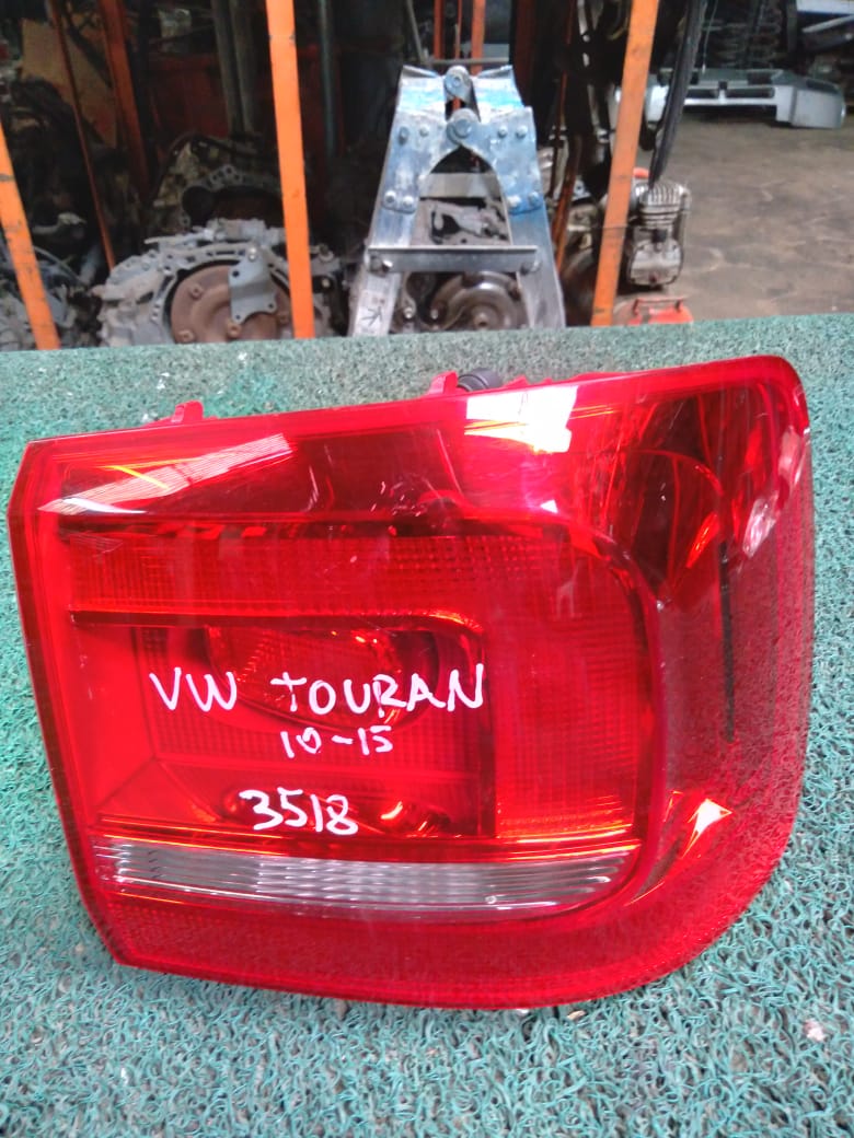 Stop Volkswagen Touran 2010
