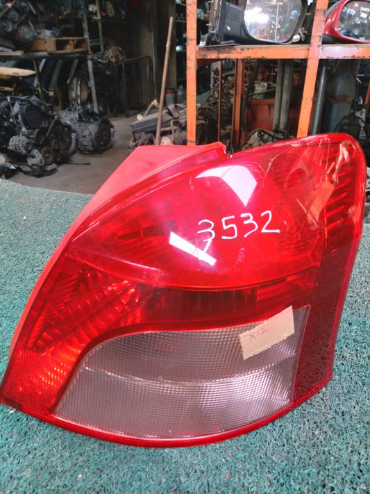 Stop Vitz 2006 RH