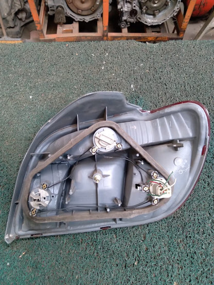Stop Vitz 1999 LH