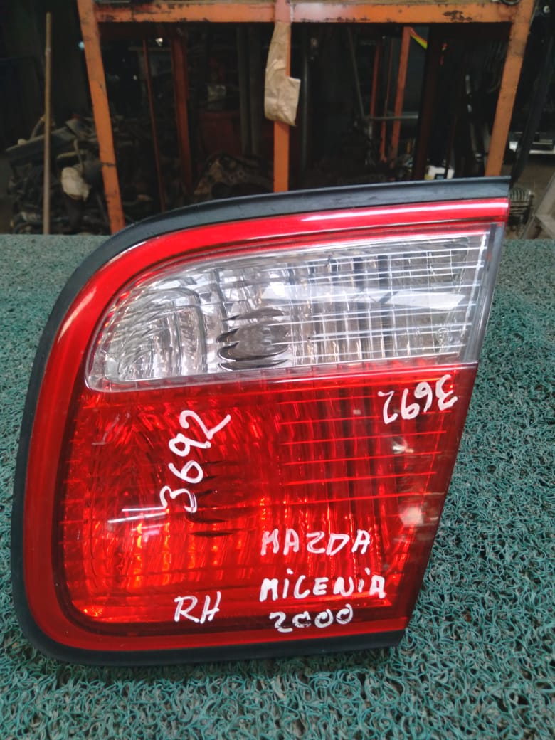Stop Embellecedor Milenia 2000 RH