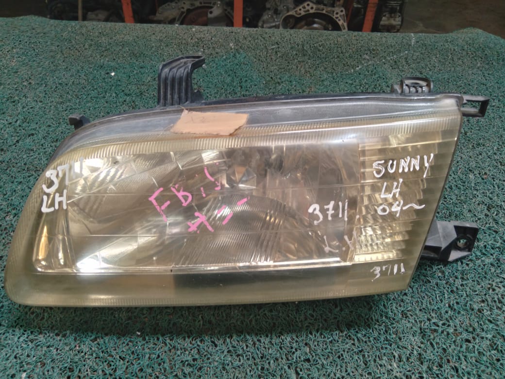Farol Sunny 2004 LH