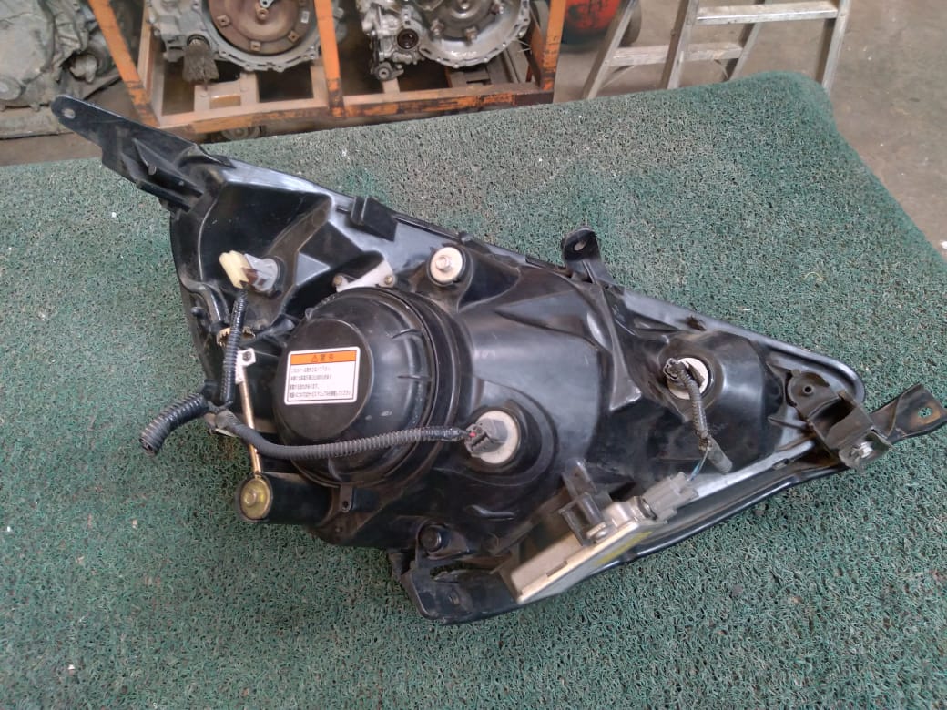 Farol Fit 2006 LH