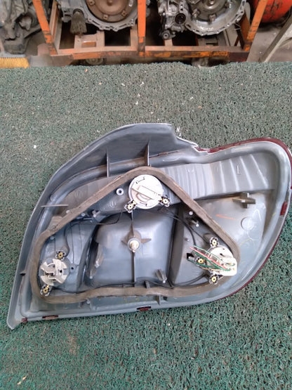 Stop Vitz 1999 LH