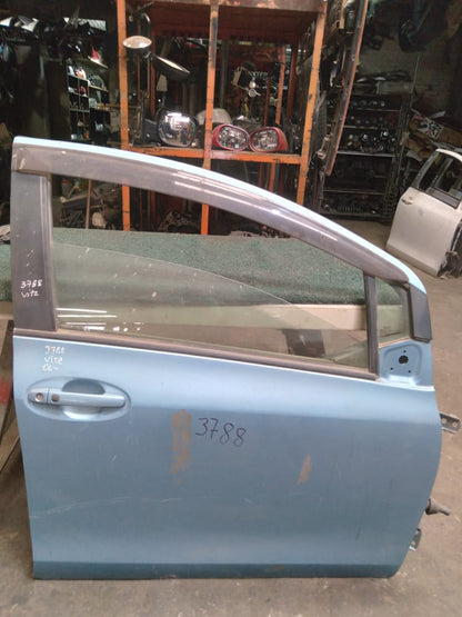 Puerta Delantera Vitz 2006 RH