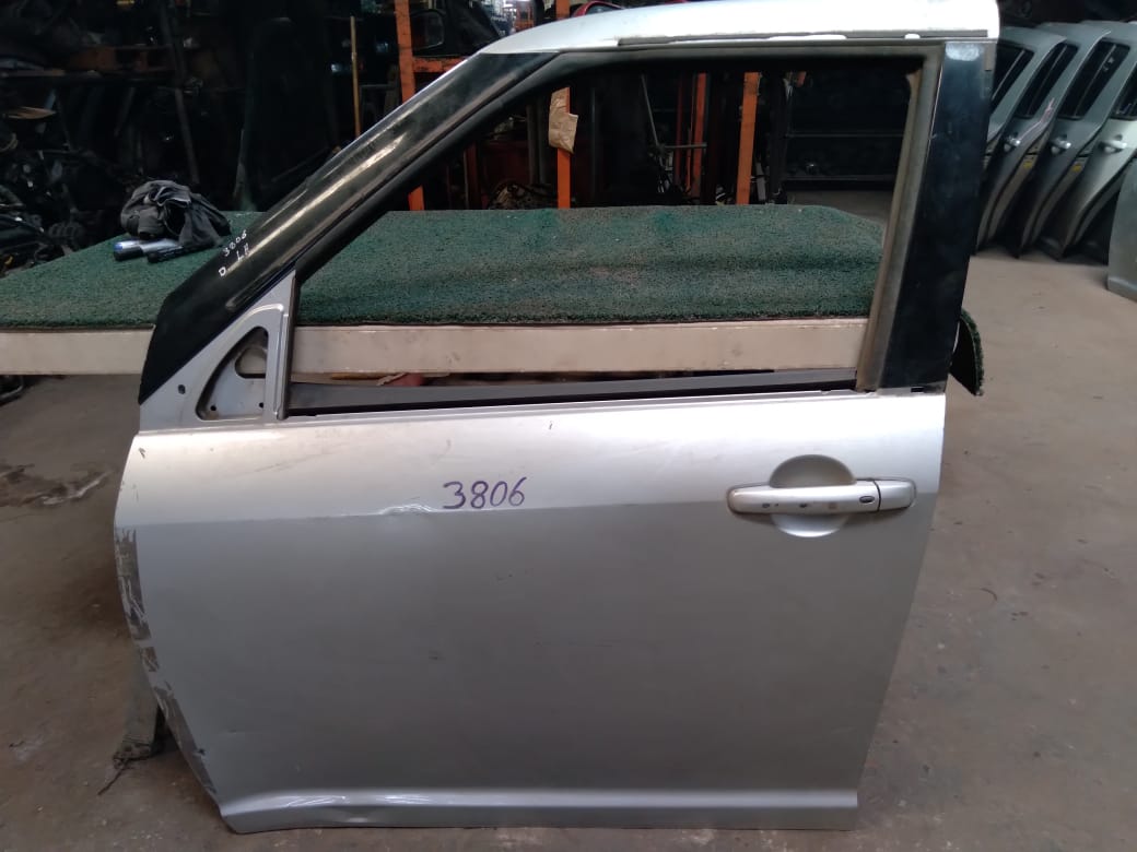 Puerta Delantera Swift 2006 LH