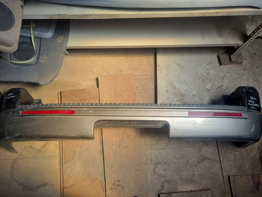 Parachoque Trasero FORD EXPLORER 2003
