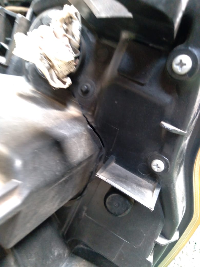 Farol Xtrail 2008 RH
