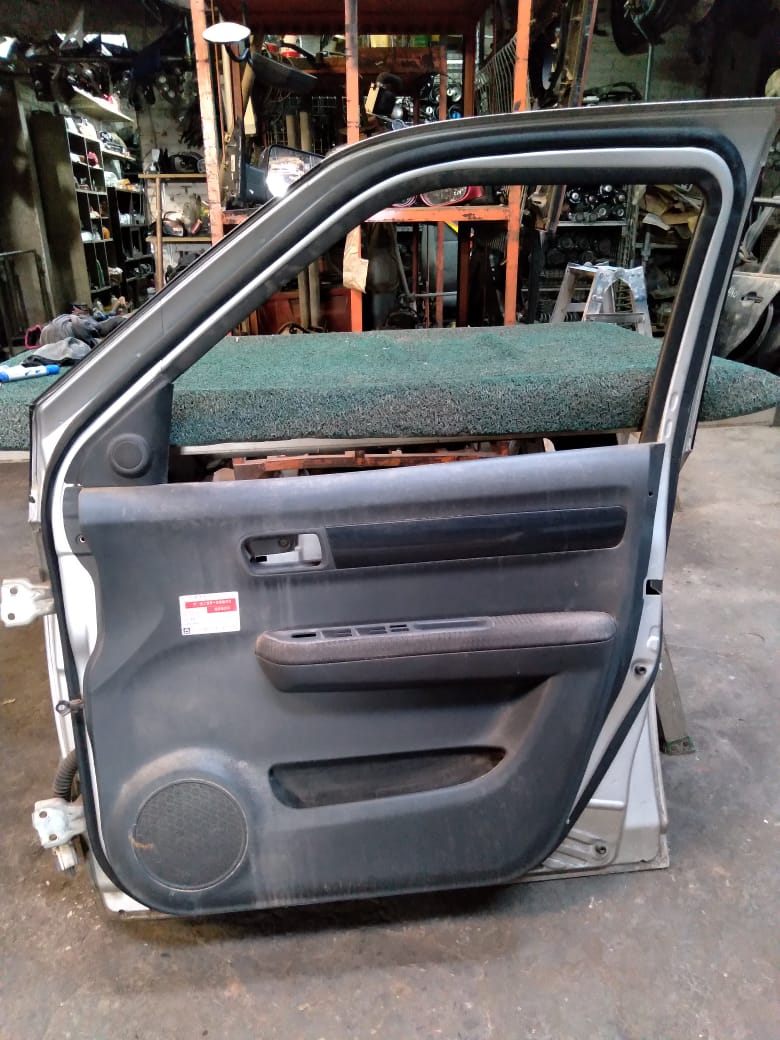 Puerta Delantera Swift 2006 RH