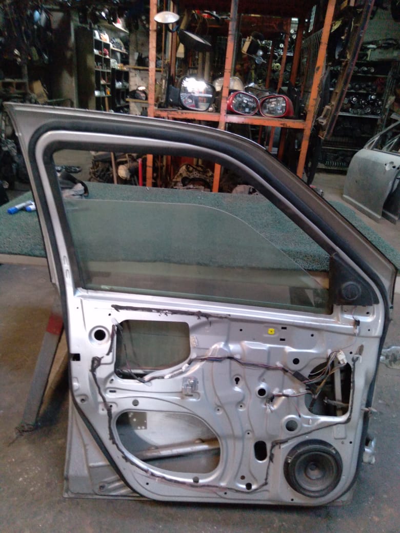 Puerta Delantera Swift 2006 LH