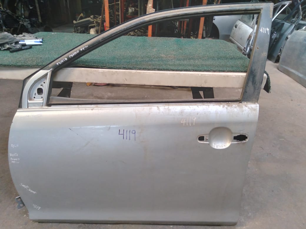 Puerta Delantera Premio 2004 LH