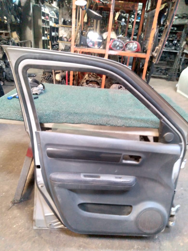 Puerta Delantera Swift 2006 LH