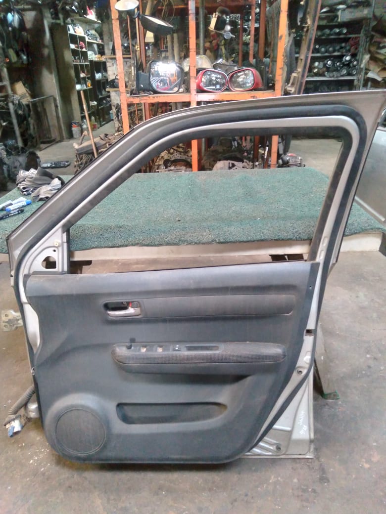 Puerta Delantera Swift 2006 LH