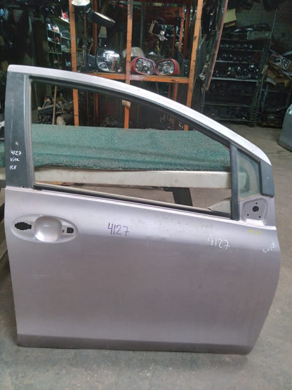 Puerta Delantera Vitz 2006 RH