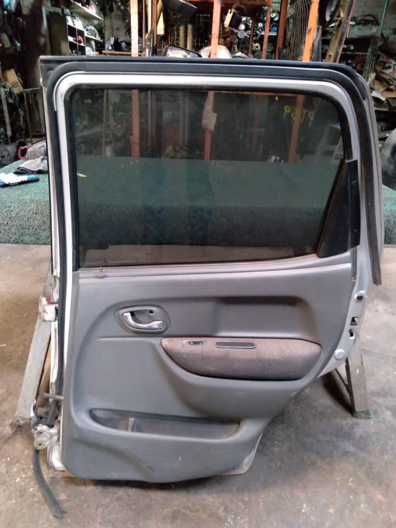 Puerta Trasera Ignis 1999 RH