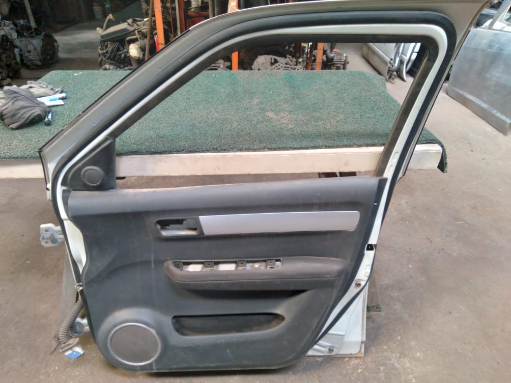 Puerta Delantera Swift 2006 RH