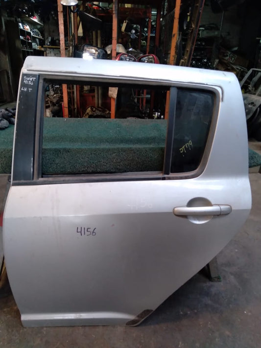 Puerta Trasera Swift 2006 LH