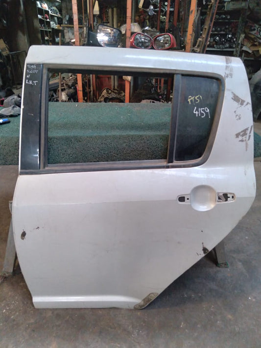 Puerta Trasera Swift 2006 LH