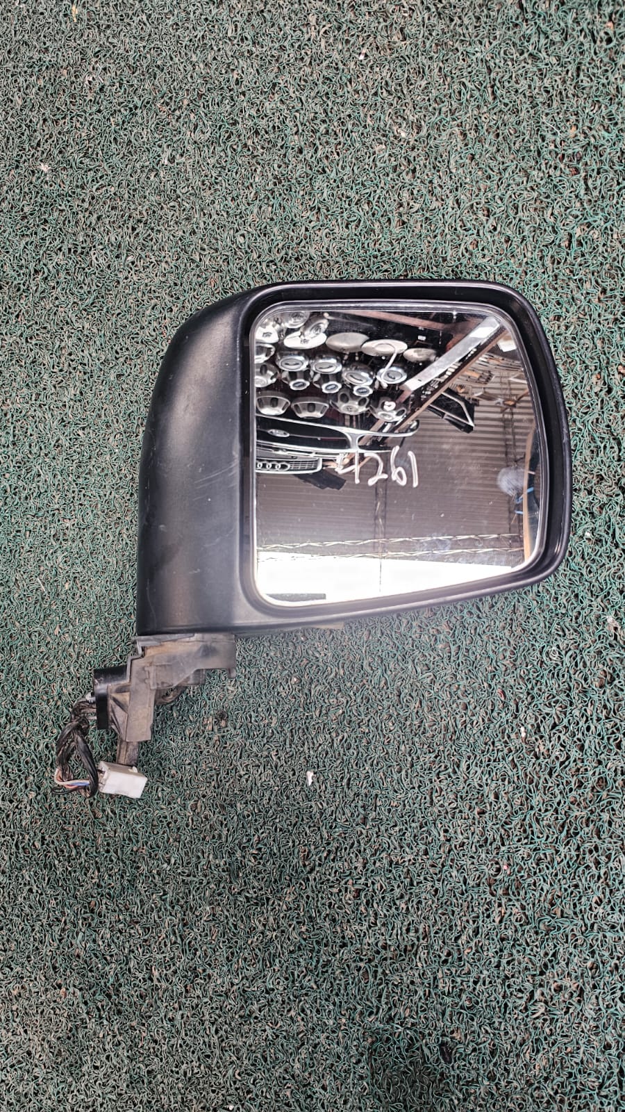 Retrovisor desconocido par