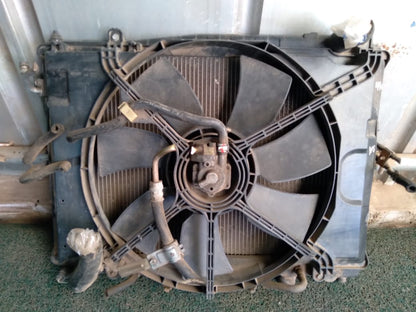 Radiador de agua Nissan